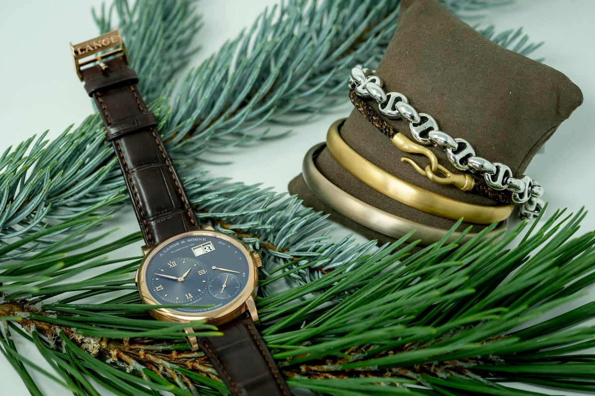 Meridian’s Holiday Gift Guide Kickoff: Timepieces, Diamonds & Colored Gems that Define the Season