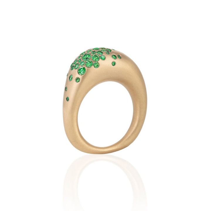 Nada Ghazal Urban Color Thick Tsavorite Ring