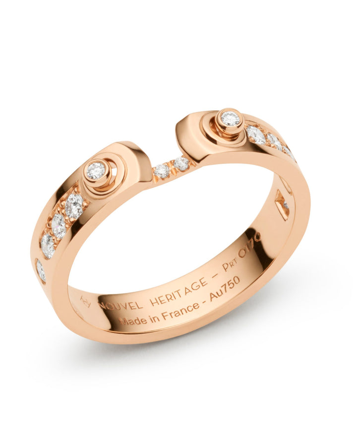 Nouvel Heritage Tuxedo Mood Ring