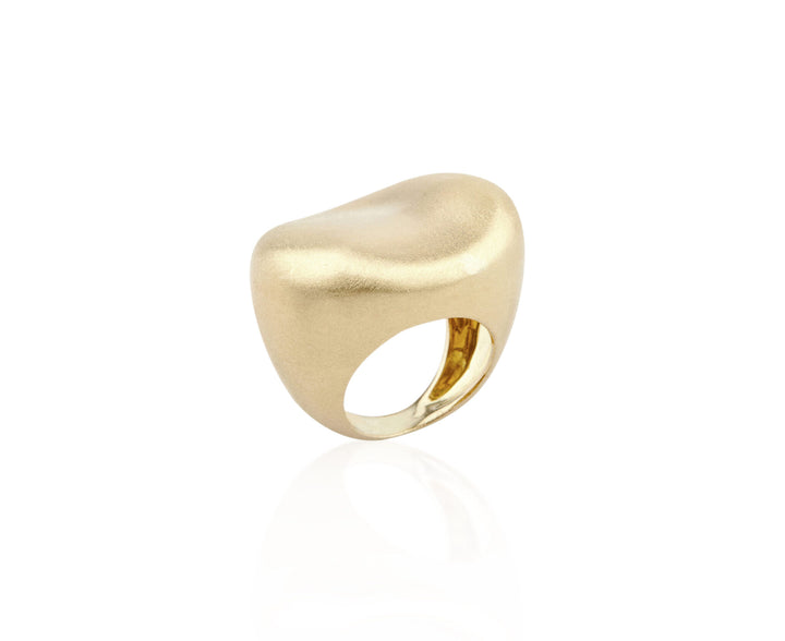 Nada Ghazal Malak Oval Large Gold Ring