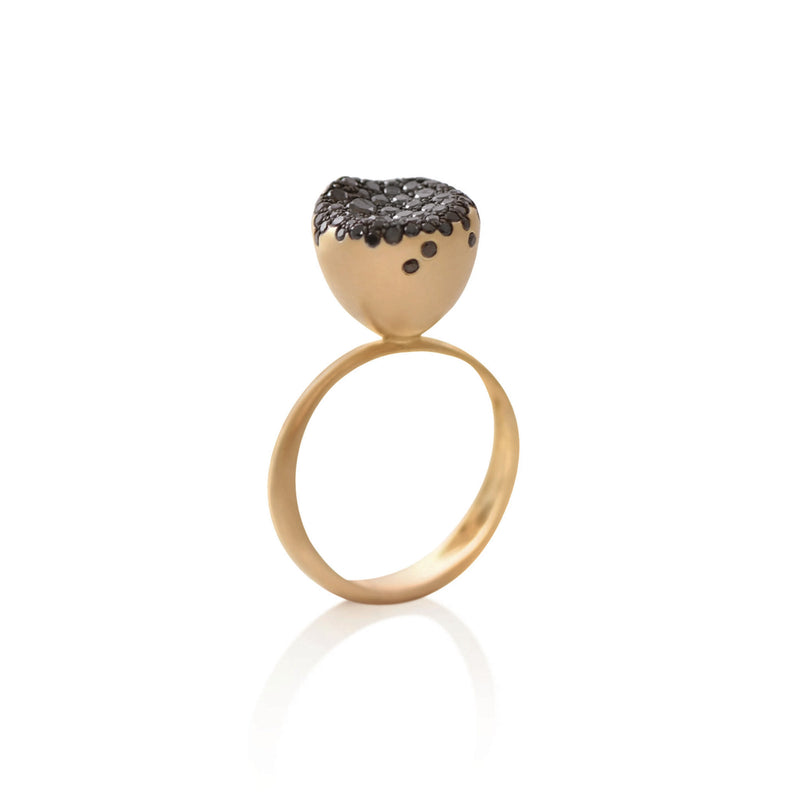 Nada Ghazal Baby Malak Flourish Caviar Ring