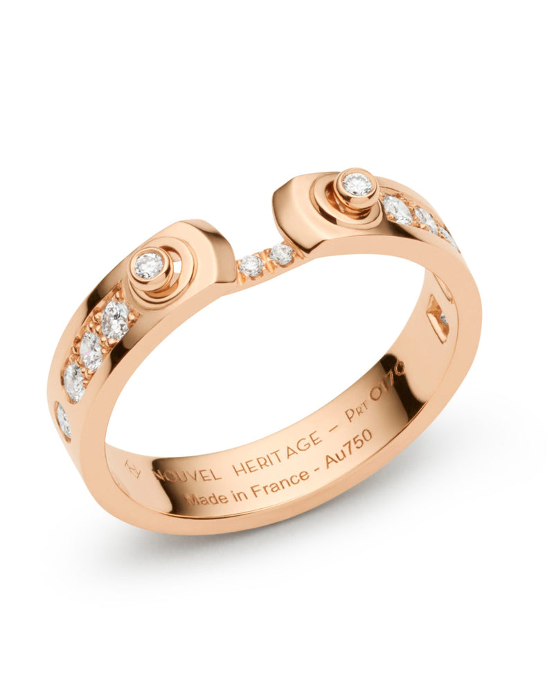 Nouvel Heritage Tuxedo Mood Ring