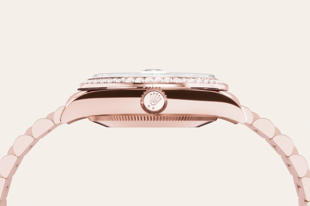 18 kt Everose gold