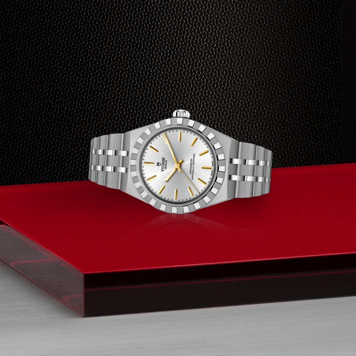 TUDOR Royal M2830A1A0-0002 Watch