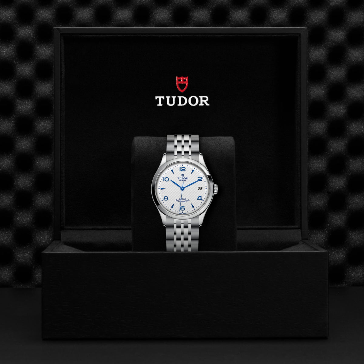 TUDOR 1926 M91450-0005 Watch