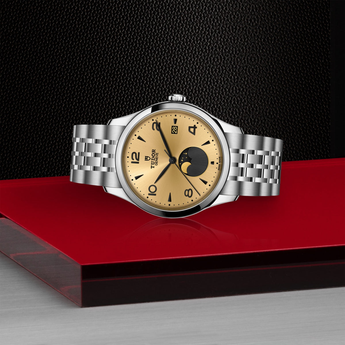 TUDOR 1926 Luna M91560-0001 Watch
