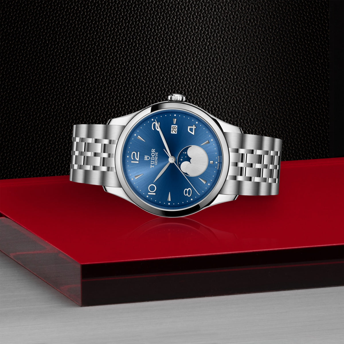 TUDOR 1926 Luna M91560-0002 Watch